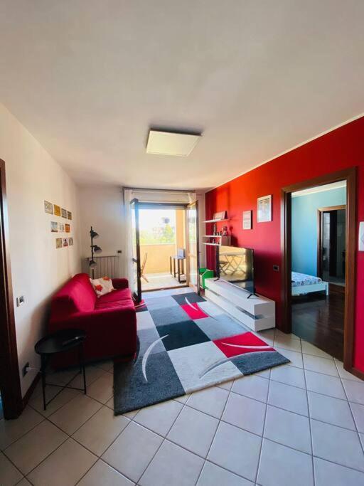 Intero Bilocale Con Terrazzo Vicino A Milano Daire Mairano Dış mekan fotoğraf
